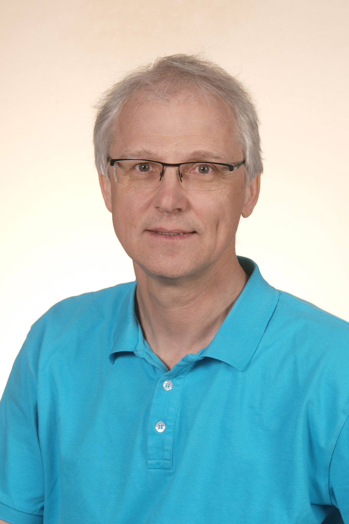 Dr. Peter Macheiner
